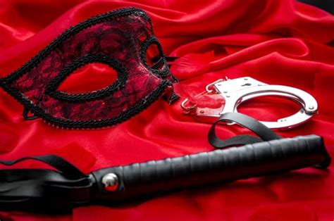 Mengenal BDSM, Praktik Seksual dengan Kekerasan 